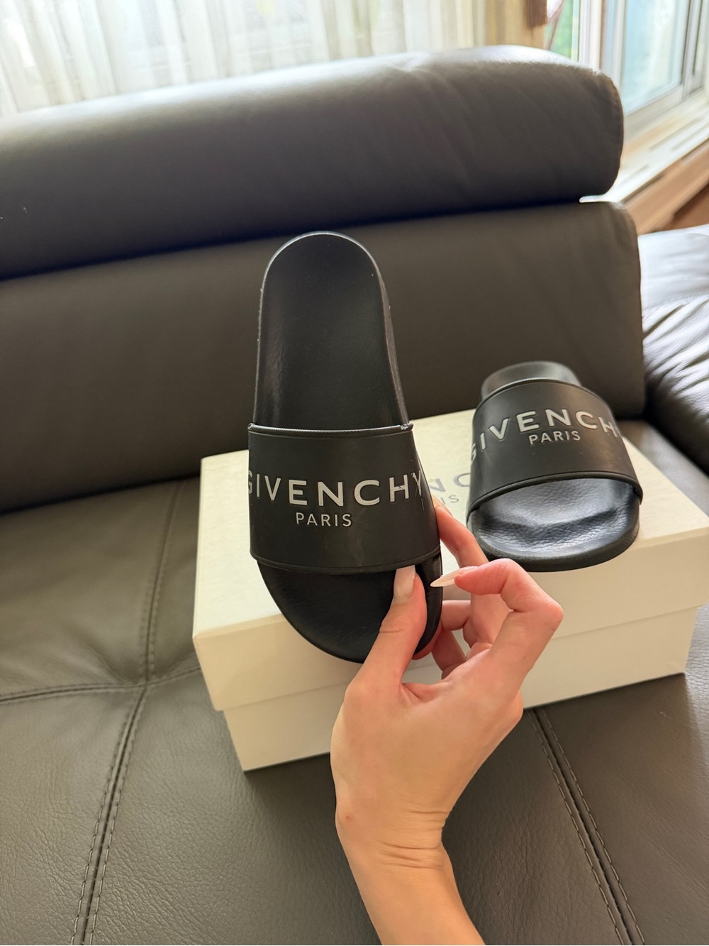 Givenchy Slides - Picture 3 of 5